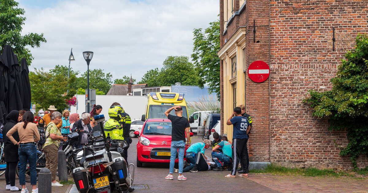 Scooterrijder Aangereden Door Auto In Zwolse Binnenstad - 1Zwolle