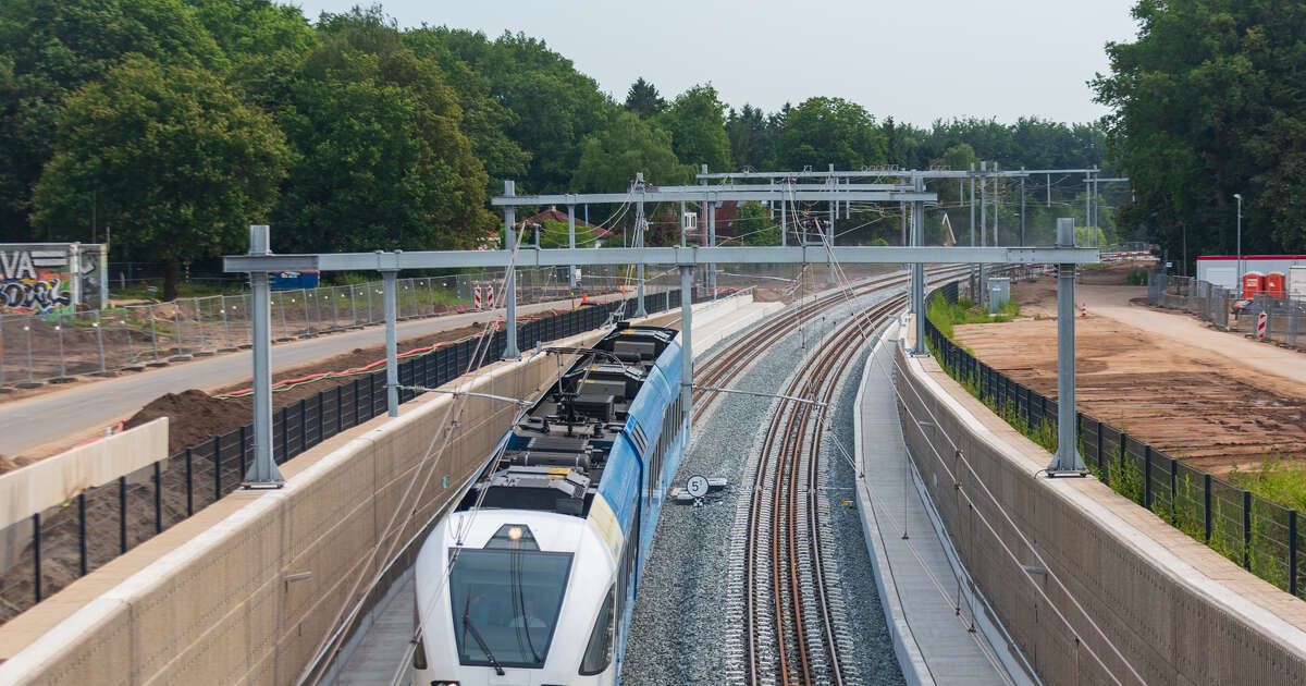 Treinen tussen Zwolle en Emmen rijden weer na aanrijding op spoor