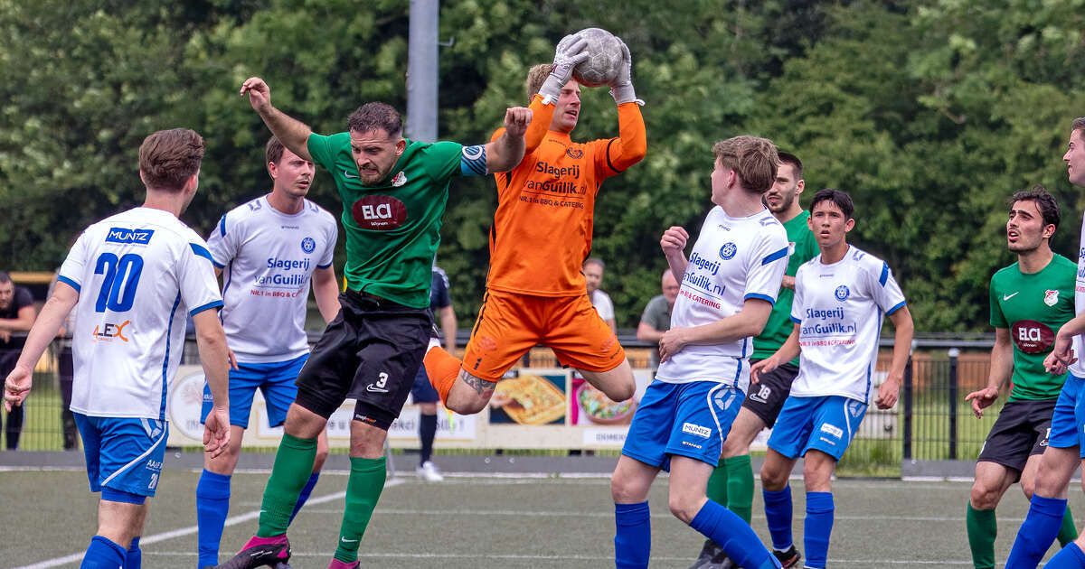 In beeld: Ulu Spor trapt zich met overtuiging nacompetitie in
