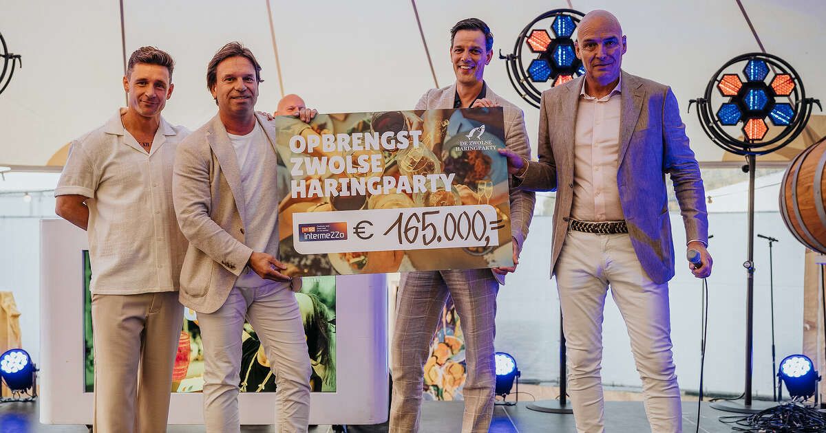 Zwolse Haringparty levert recordbedrag op voor Intermezzo
