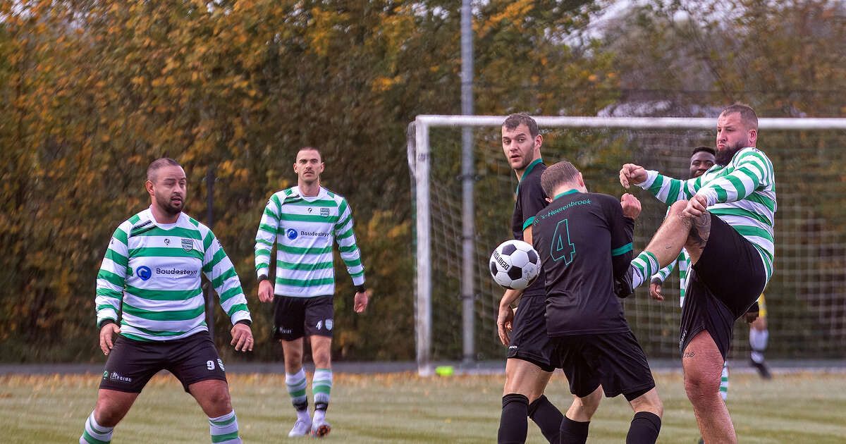 In beeld: Late treffers bezorgen ’s-Heerenbroek overwinning op Zwolsche Boys