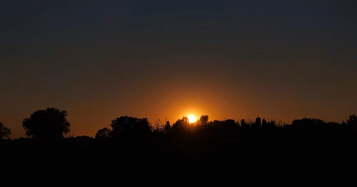 Ingezonden foto’s: Zonsverduistering goed te zien in regio Zwolle