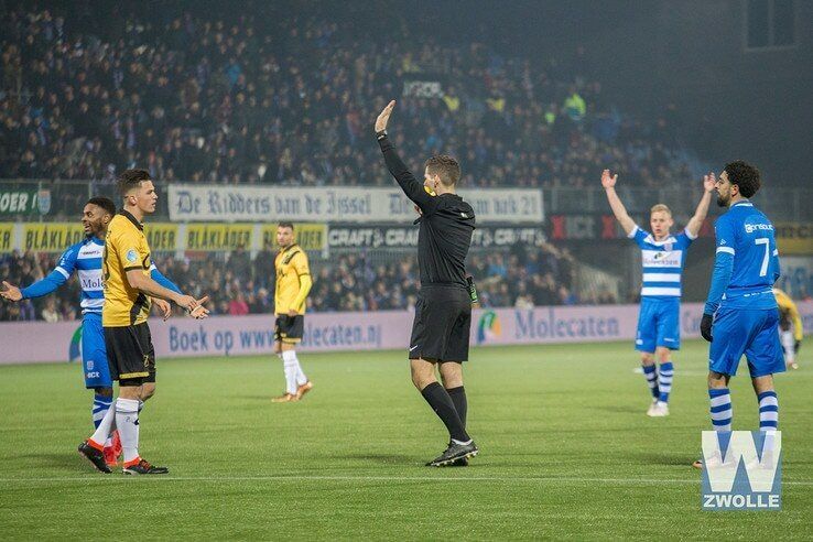 PEC Zwolle start 2018 met zege op NAC Breda - Foto: Wouter Steenbergen