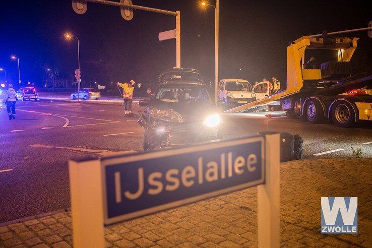 Ongeval op kruising IJsselallee/Spoolderbergweg - Foto: Rob Jager