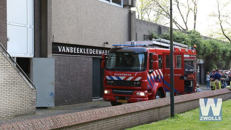 Brand in tassenwinkel binnenstad Zwolle - Foto: Arjen van der Zee