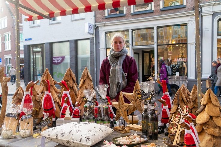 Kerst in het leukste straatje van Zwolle - Foto: Peter Denekamp