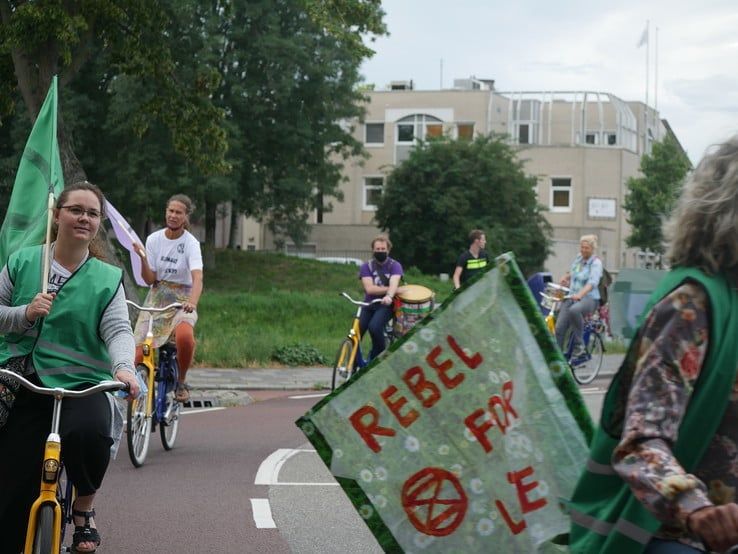 Extinction Rebellion: ‘Geen biomassacentrale in Zwolle’ - Foto: Ingezonden foto
