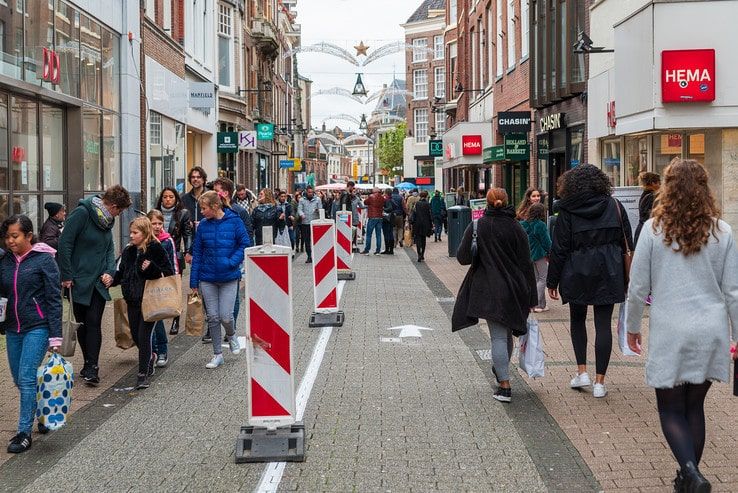 Weblog Zwolle neemt de proef op de som: Is de binnenstad corona-proof? - Foto: Peter Denekamp