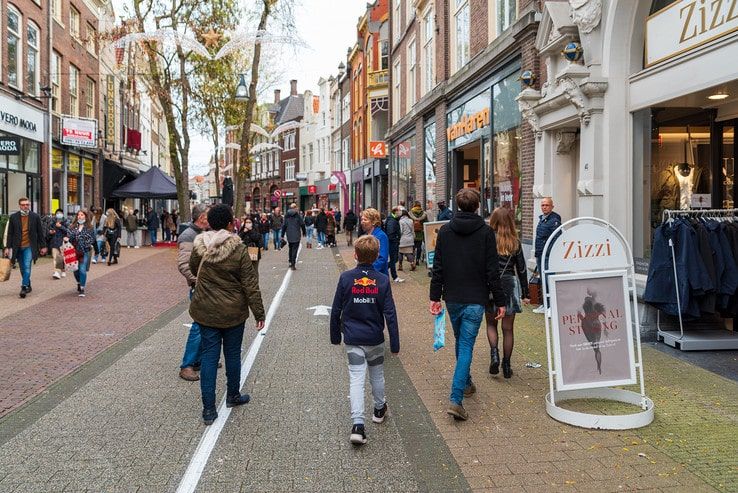 Weblog Zwolle neemt de proef op de som: Is de binnenstad corona-proof? - Foto: Peter Denekamp