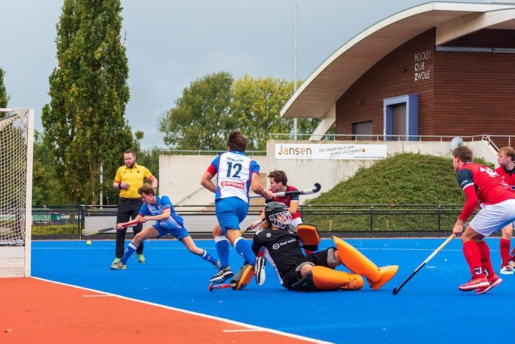 Hockeyheren verliezen met opgeheven hoofd in Zwolle - Foto: Peter Denekamp