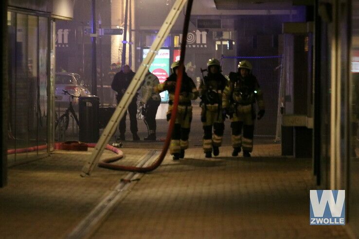 Brand pand binnenstad Zwolle - Foto: Arjen van der Zee