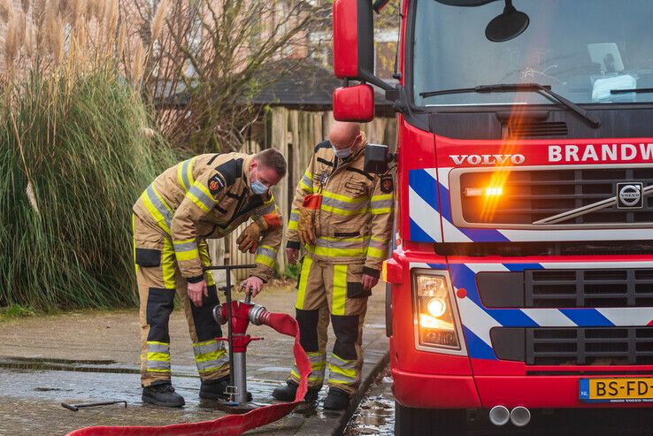 Brand in ondergrondse container in Zwolle-Zuid - Foto: Peter Denekamp