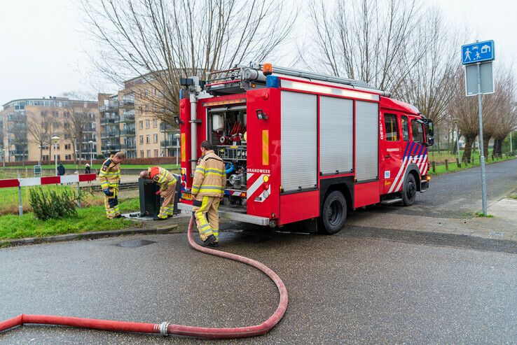 Opnieuw brand in ondergrondse container in Zwolle-Zuid - Foto: Peter Denekamp