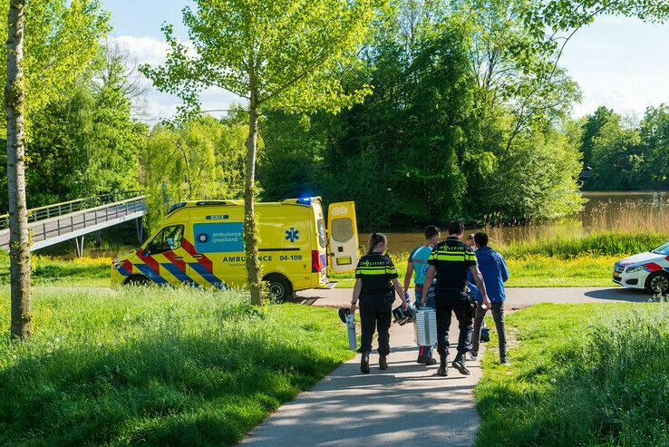 Fietser belandt in ziekenhuis na valpartij in Park de Wezenlanden - Foto: Peter Denekamp