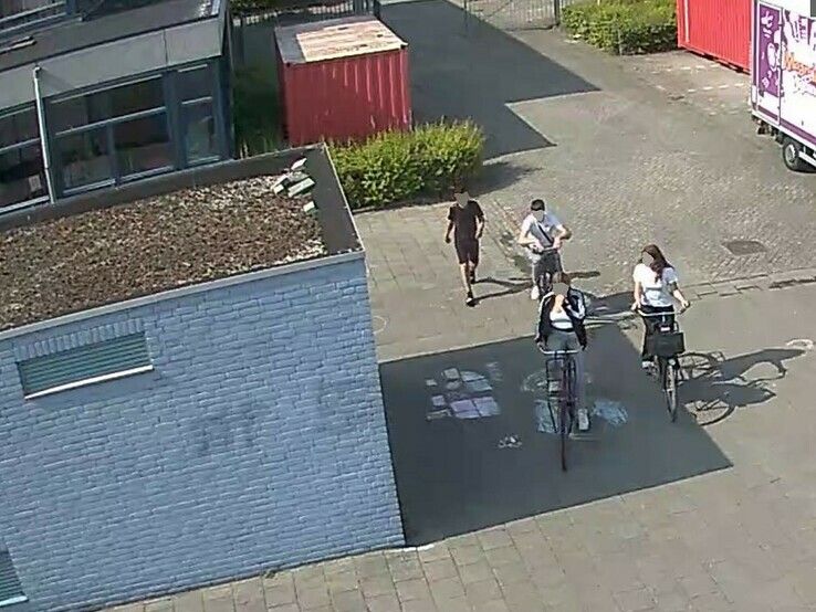 Politie Zwolle zoekt getuigen vernielingen Meander College - Foto: Politie Basisteam Zwolle