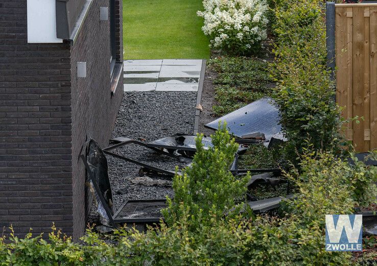 Woningbrand Van Eedenstraat Stadshagen - Foto: Arjen van der Zee