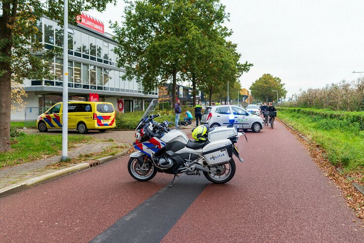 Scooterrijder gewond na ongeval op Grote Voort - Foto: Peter Denekamp