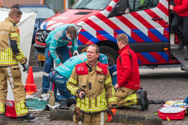 Drenkeling Nieuwe Vecht overleden, politie doet onderzoek - Foto: Peter Denekamp