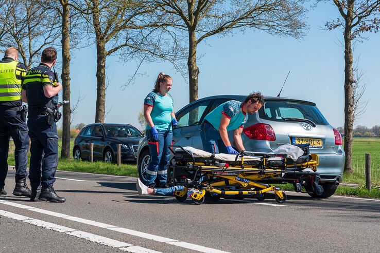 Vier gewonden bij ernstig ongeval op Wijheseweg - Foto: Peter Denekamp