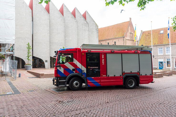 Even geen borrelgarnituurtje in stadhuis van Zwolle - Foto: Peter Denekamp