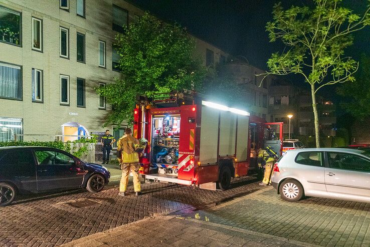 Keukenbrand in Zwolle-Zuid snel onder controle - Foto: Peter Denekamp
