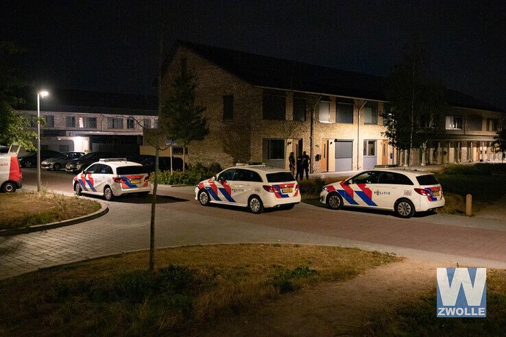 Nog veel onduidelijkheid na geloste schoten in Stadshagen - Foto: Arjen van der Zee