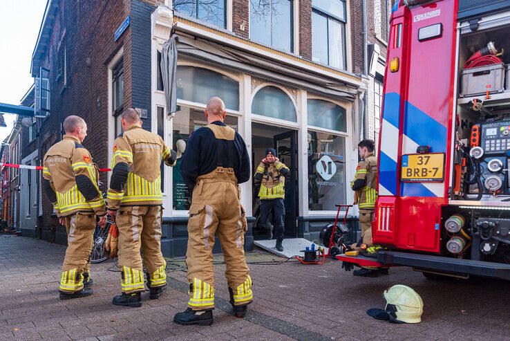Woningen en winkels urenlang ontruimd vanwege gaslek in binnenstad - Foto: Peter Denekamp