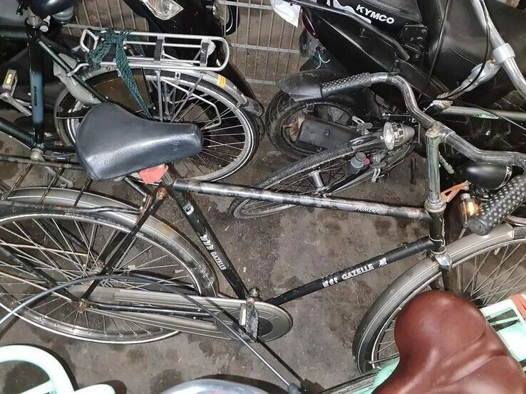 Wie is zijn fiets kwijt? Politie Zwolle zoekt de eigenaren - Foto: Politie Basisteam Zwolle