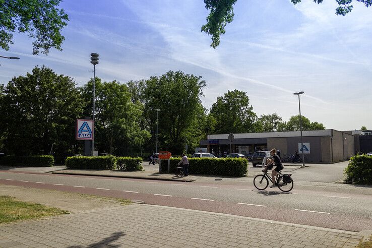 De Aldi aan de Rijnlaan 125 is volgende week vier dagen gesloten. - Foto: Ruben Meinten