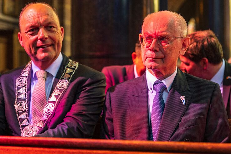 Burgemeester Peter Snijders en Herman van Rompuy. - Foto: Peter Denekamp
