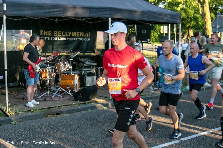 In beeld: Nog even nagenieten van een tropische Halve Marathon - Foto: Hans Smit