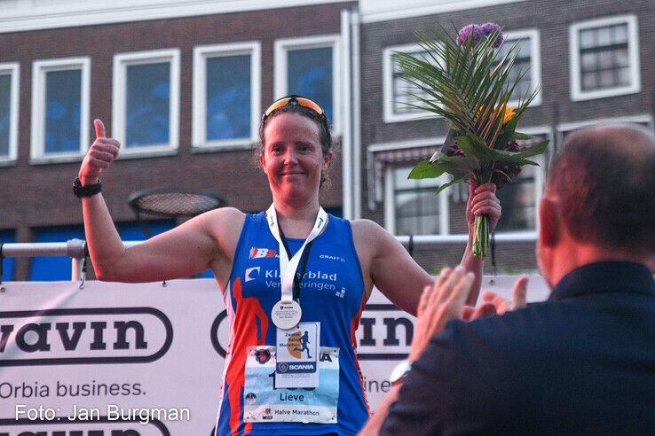 Lieve Tollet, de snelste Nederlandse vrouw op de Halve Marathon. - Foto: Jan Burgman
