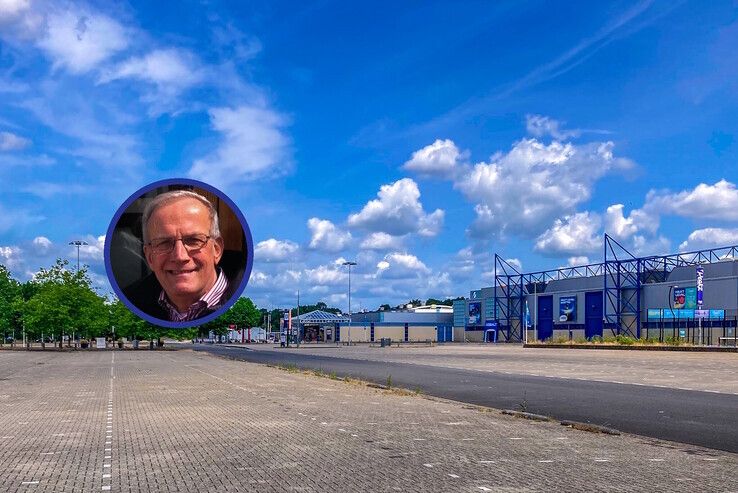 Met heimwee denk ik terug aan de tijd dat de Veemarkt nog echt de veemarkt van Zwolle was. - Foto: Dick Algra