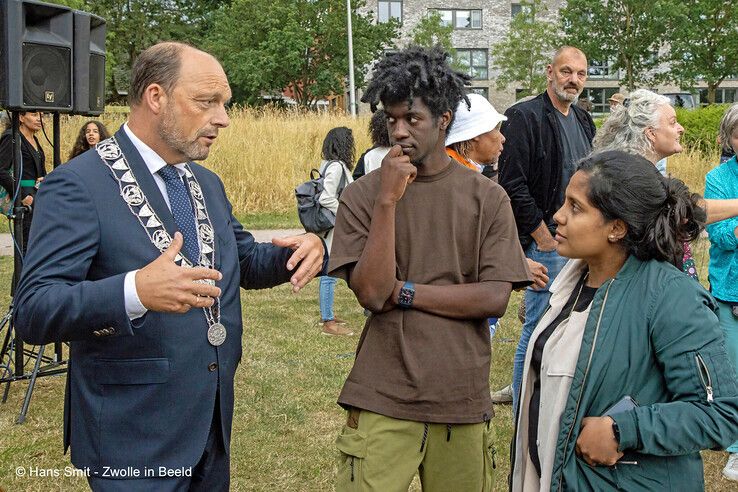 In beeld: Zwolle herdenkt voor de vierde keer afschaffing slavernij tijdens Keti Koti - Foto: Hans Smit