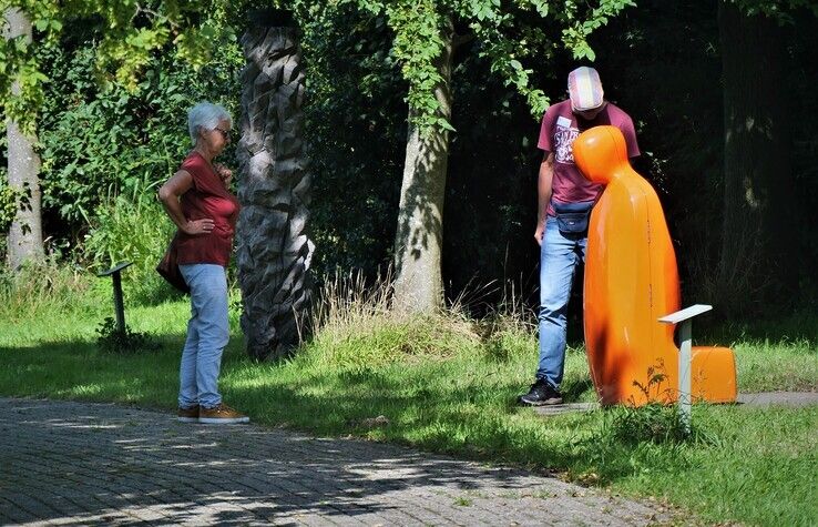 In beeld: Gilde Zwolle viert zomerfeest in beeldenpark Anningahof - Foto: Obbe Bakker