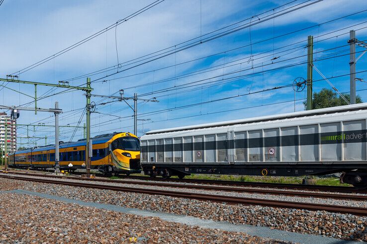 Bijzondere trein rijdt door Salland naar Zwolle - Foto: Peter Denekamp