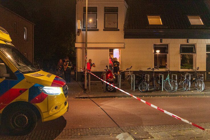 Zwollenaar (37) ernstig gewond na schietpartij Assendorp, schutter nog voortvluchtig - Foto: Peter Denekamp