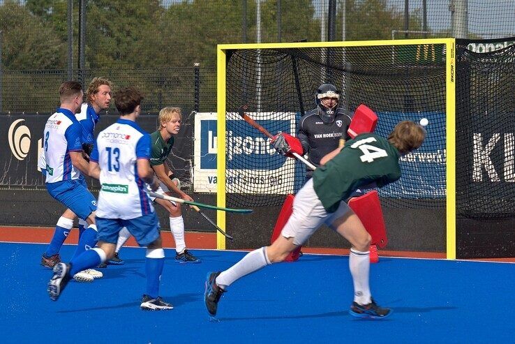 Zwolse hockeymannen lopen tegen eerste nederlaag van seizoen aan - Foto: Bob Koning