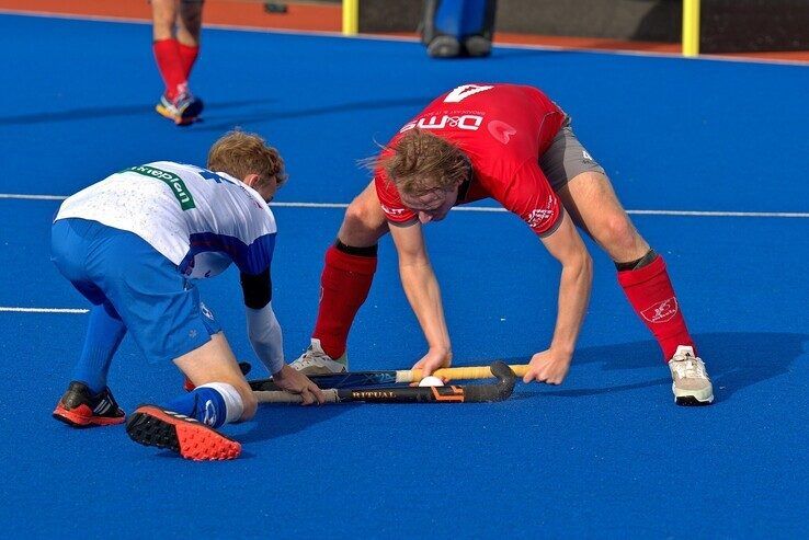 Focus op hockey: Zwolse hockeymannen winnen overtuigend van promovendus Beuningen - Foto: Bob Koning