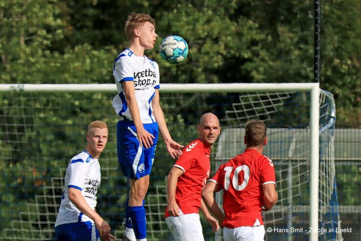 Focus op amateurvoetbal: Wijthmen verliest ‘stadsderby’ nipt van HTC - Foto: Hans Smit