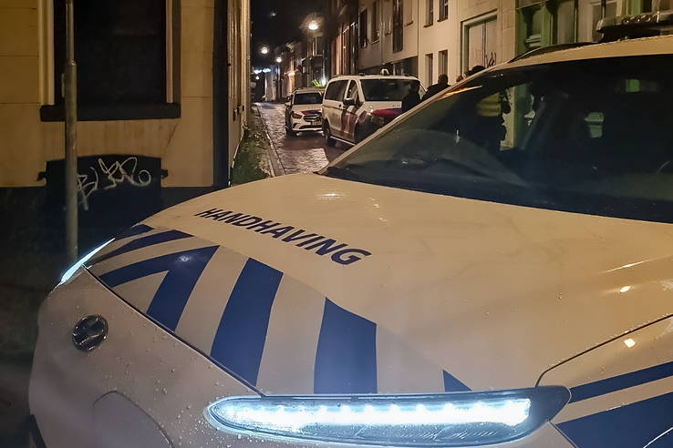 Zeven vechtersbazen kregen een boete in de Voorstraat. - Foto: Politie Basisteam Zwolle