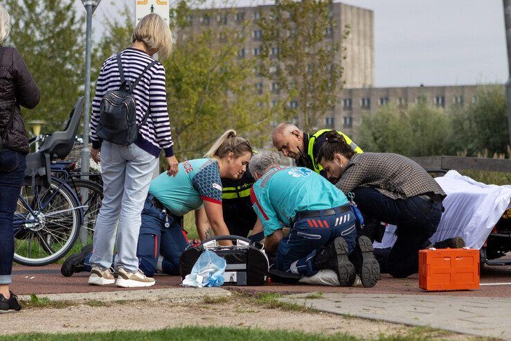 Fietsster gewond bij ongeval in Stadshagen - Foto: Ruben Meinten