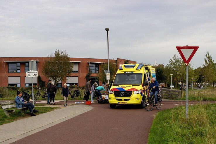 Fietsster gewond bij ongeval in Stadshagen - Foto: Ruben Meinten