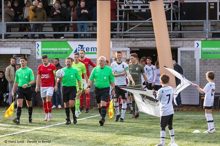 Focus op amateurvoetbal: Berkum verliest nipt van koploper Excelsior ’31 - Foto: Hans Smit