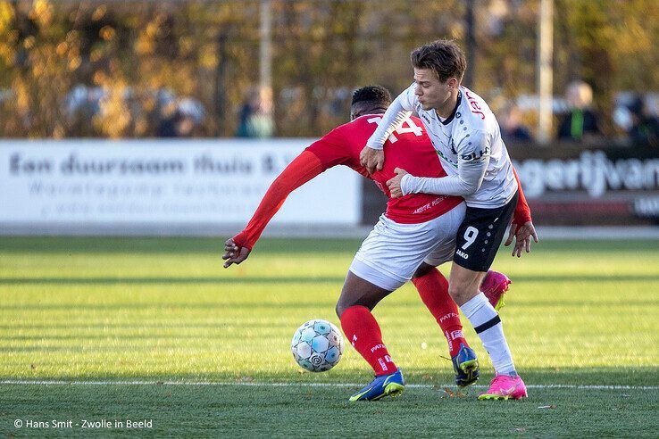 Focus op amateurvoetbal: Berkum verliest nipt van koploper Excelsior ’31 - Foto: Hans Smit