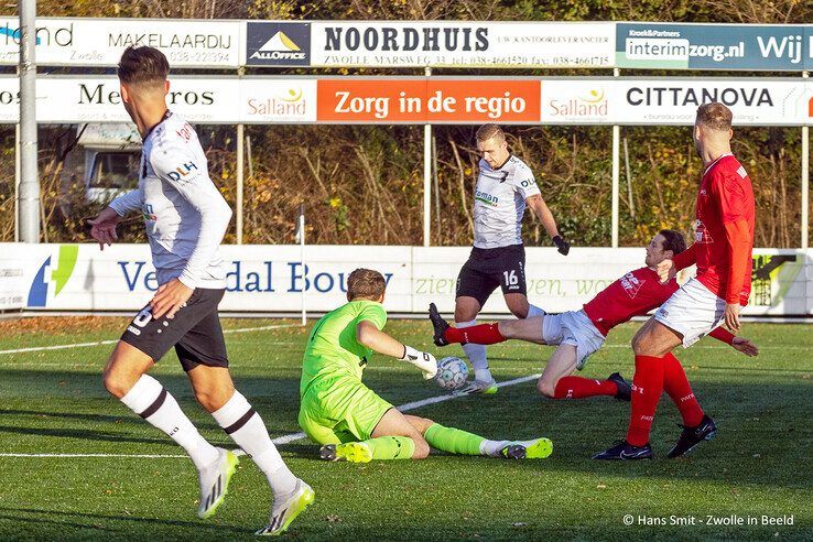 Focus op amateurvoetbal: Berkum verliest nipt van koploper Excelsior ’31 - Foto: Hans Smit