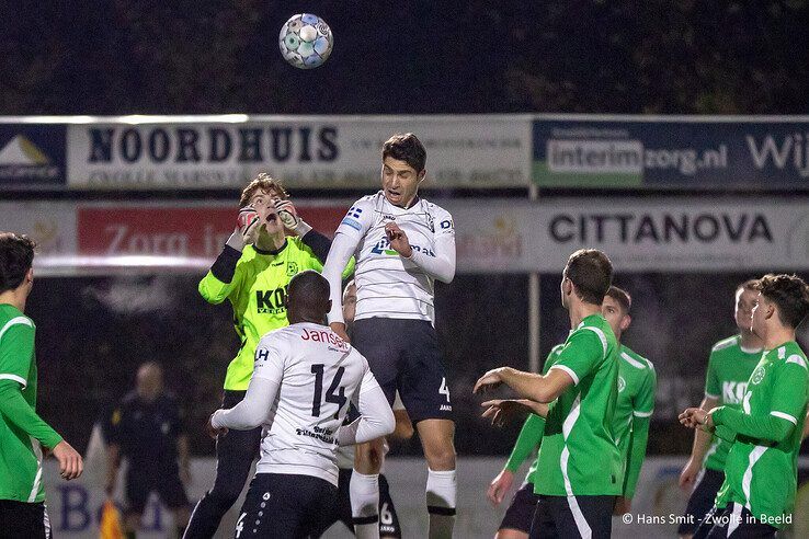 Focus op amateurvoetbal: Berkum bekert verder na doelpuntenfestijn - Foto: Hans Smit