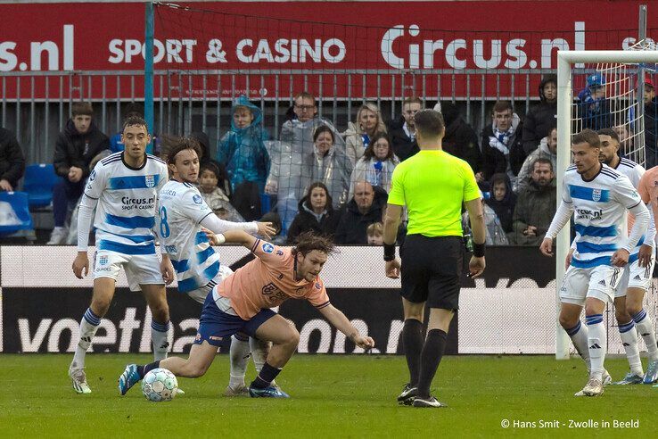 In beeld: PEC Zwolle pakt volle winst in eigen huis tegen Fortuna Sittard - Foto: Hans Smit