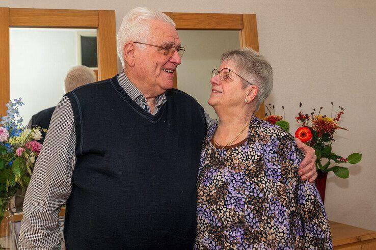 Jaap (83) en Gerrie (83) Wagteveld vierden dinsdag hun 60-jarige huwelijk.  - Foto: Peter Denekamp
