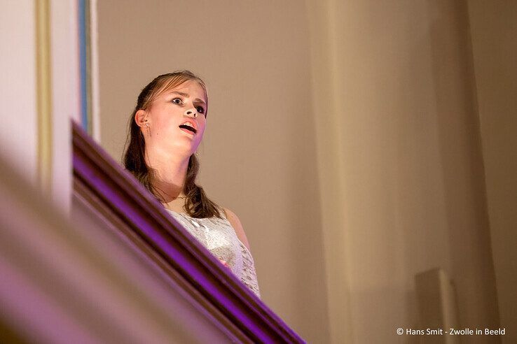 In beeld: Plantagekerk in Engelse kerstsfeer gehuld tijdens Meander Kerstconcert - Foto: Hans Smit